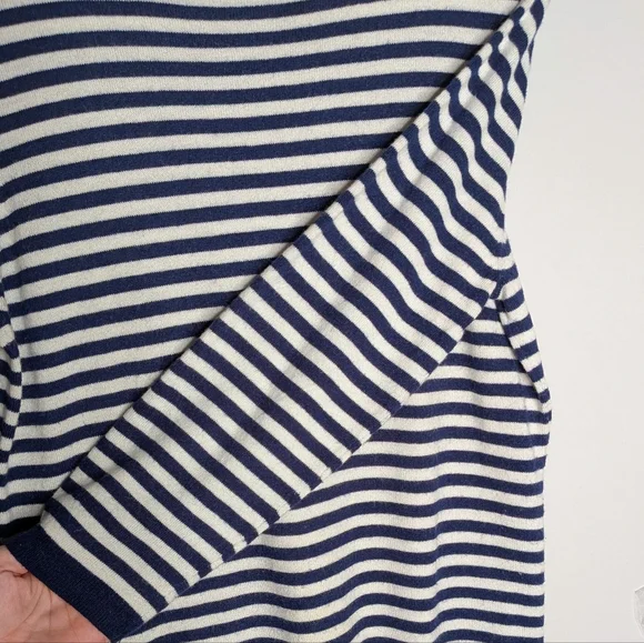 Talbots Nautical Striped Sweater Navy & White Soft Lambswool Blend Gently Used - Picture 6 of 12